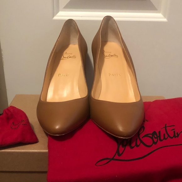 ❌SOLD❌Authentic Christian Louboutin ‘Agneska’ - Picture 3 of 6